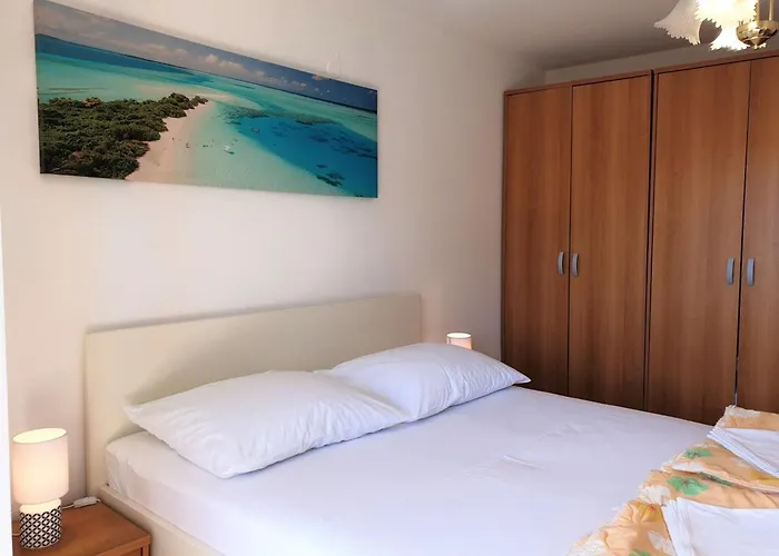 Nevenka By Interhome Silo (Krk)