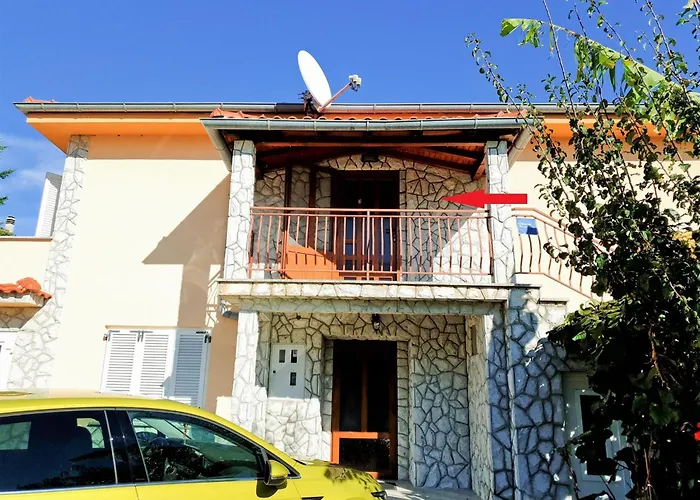 Nevenka By Interhome Apartment Šilo