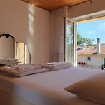 Nevenka By Interhome