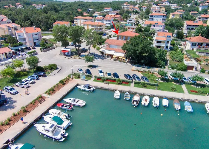 Nevenka By Interhome