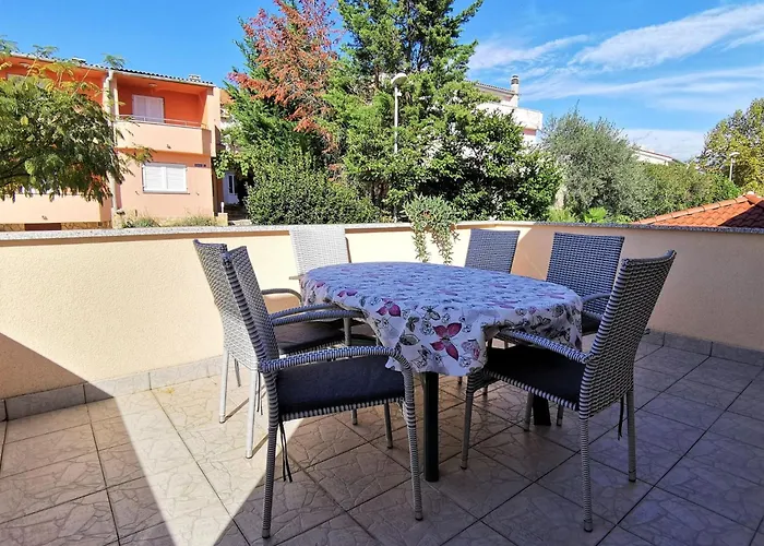 Nevenka By Interhome *