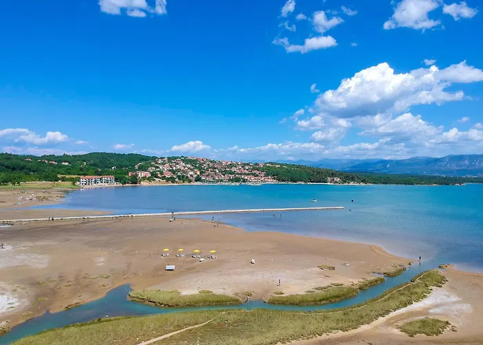 Nevenka By Interhome *